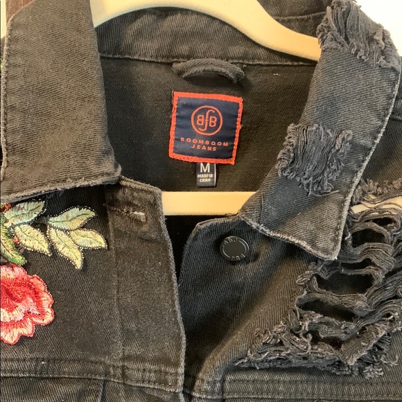 Boom Boom Jeans Black Distressed Jacket with Floral Embroidery💐 - Picture 1 of 3